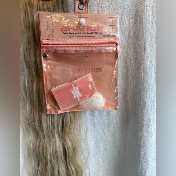 Sharon Ponytail Extension- 28" extra long with loose beachy waves - Picture 4 of 8